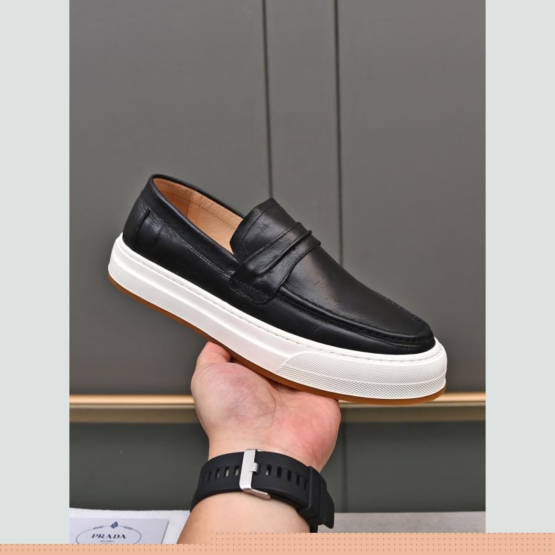 Pra*a leather shoes